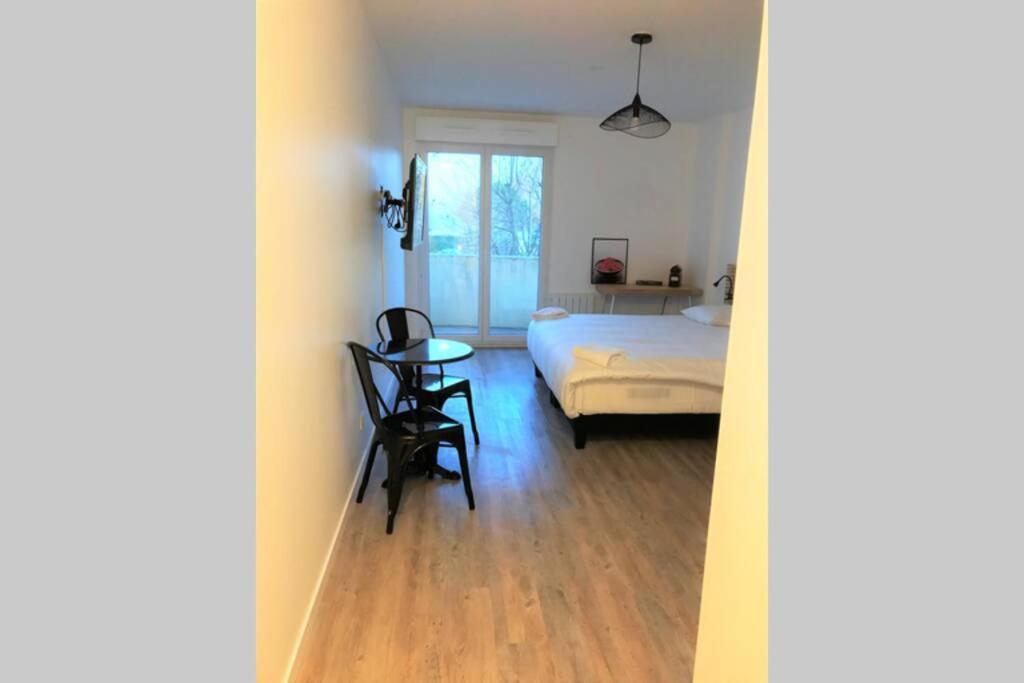 Bel Appartement Design Tout Confort เซอนง ภายนอก รูปภาพ
